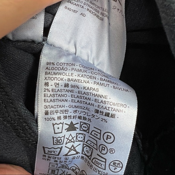 🍉 Levi’s Trucker Jacket - Picture 5 of 5